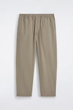 SCHMAL ZULAUFENDE BAUMWOLLHOSE