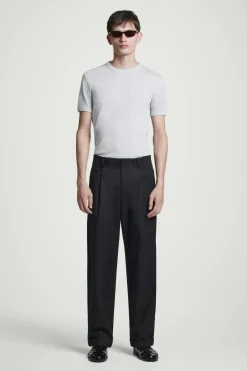 SCHMAL ZULAUFENDE HOSE AUS BAUMWOLLE MIT UMSCHLAG