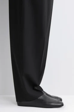 SCHMALE LOAFERS AUS LEDER
