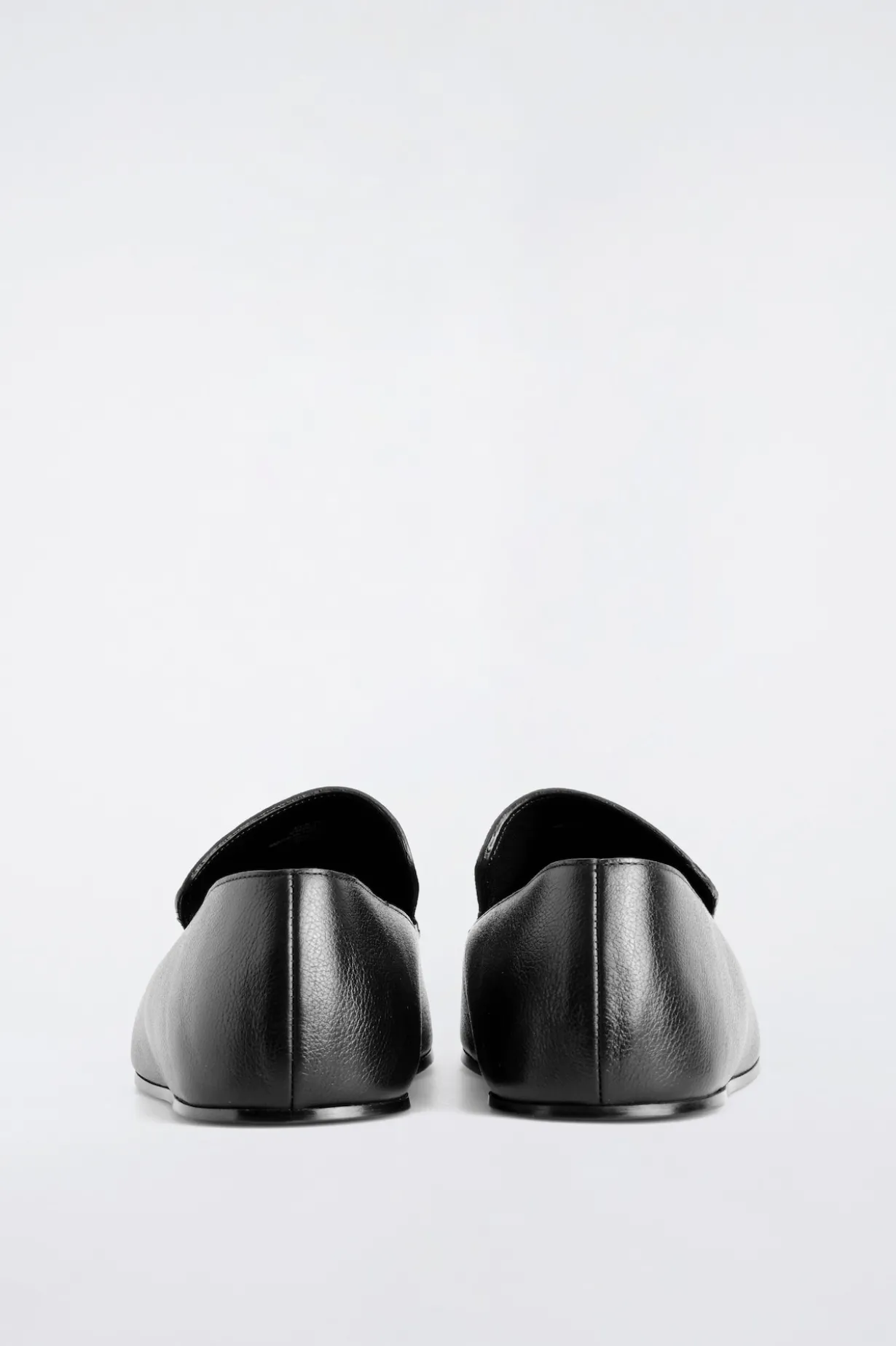 SCHMALE LOAFERS AUS LEDER