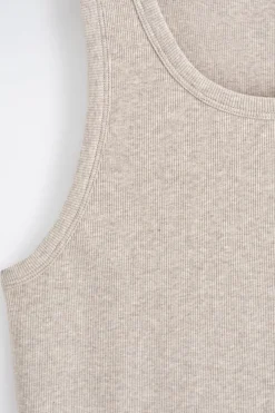 SCHMALES GERIPPTES TANKTOP AUS BAUMWOLLE