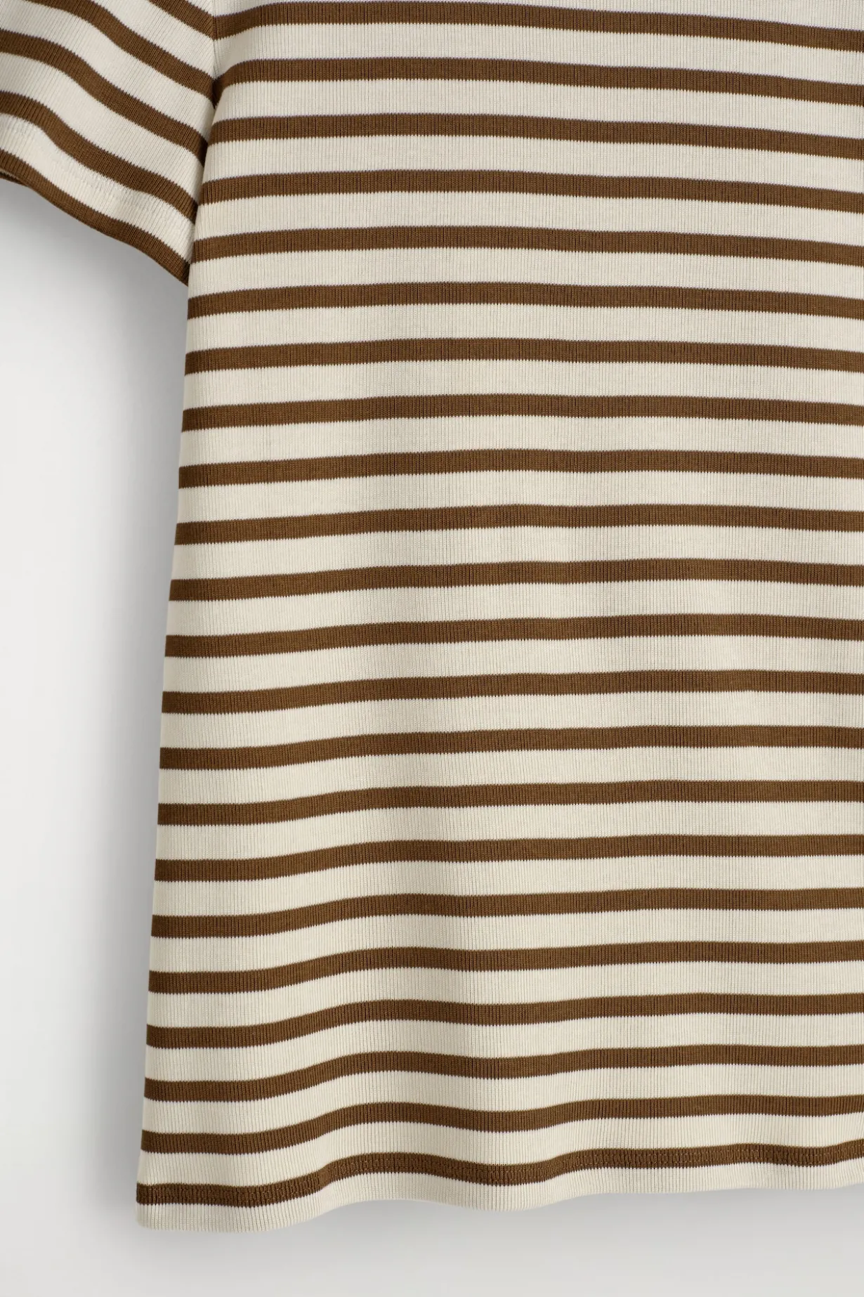 SCHMALES GERIPPTES T-SHIRT