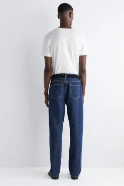 SIGNATURE JEANS MIT GERADEM BEIN