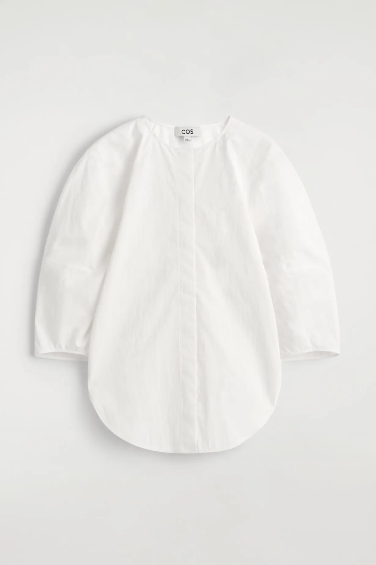 SKULPTURALE BLUSE AUS POPELINE AUS PIMA-BAUMWOLLE