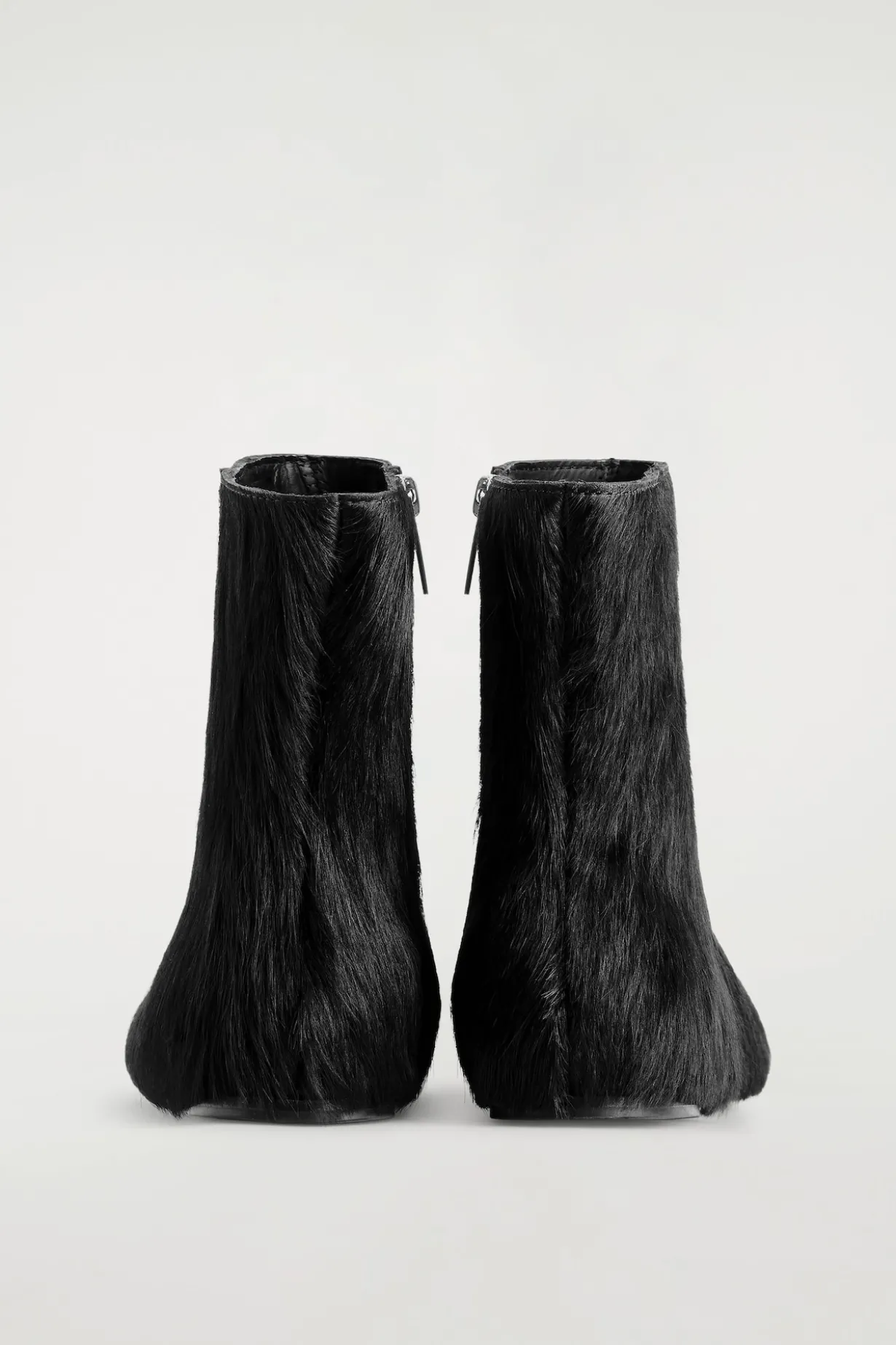 SOCK BOOTS AUS LEDER MIT PONYHAAR-EFFEKT