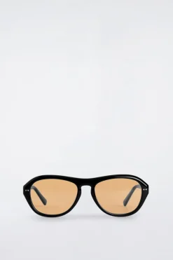 SONNENBRILLE MIT OVALEM RAHMEN