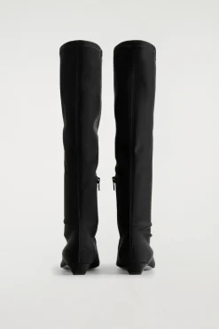 SPITZE, KNIEHOHE SOCK BOOTS AUS SCUBA