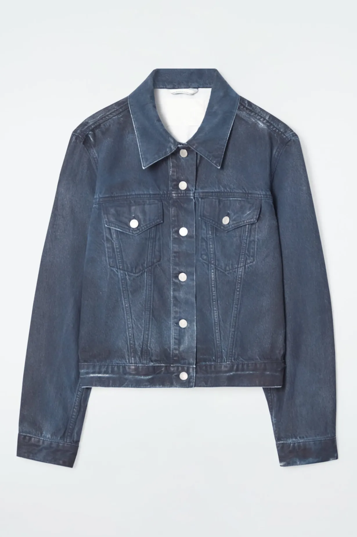 SPRÜHGEFÄRBTE JEANSJACKE