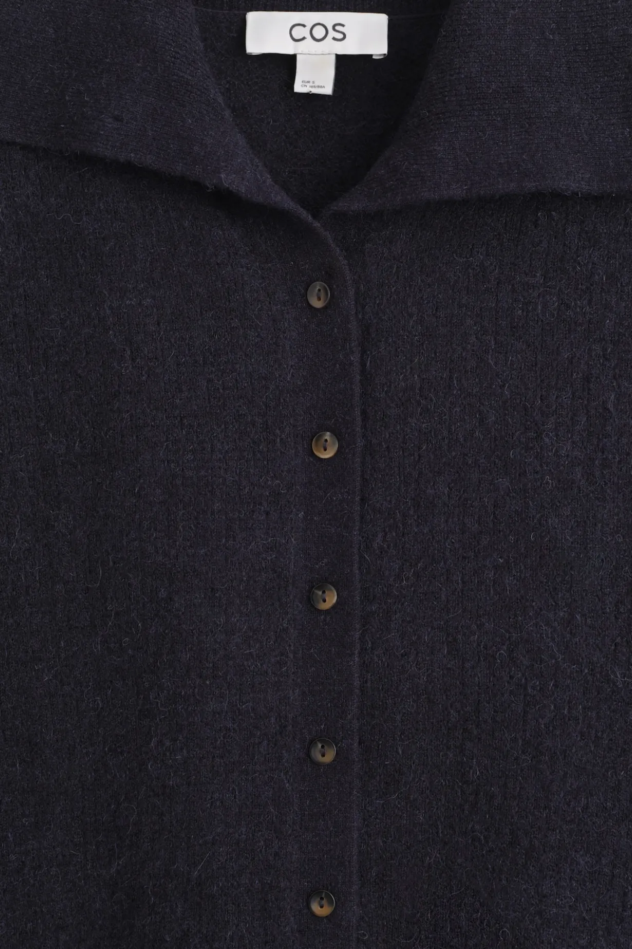 STRICKJACKE AUS ALPAKA-MERINOWOLL-MIX
