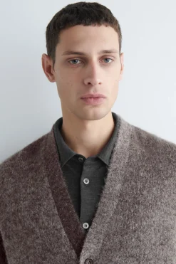 STRICKJACKE AUS ALPAKAWOLLE MIT FARBVERLAUF