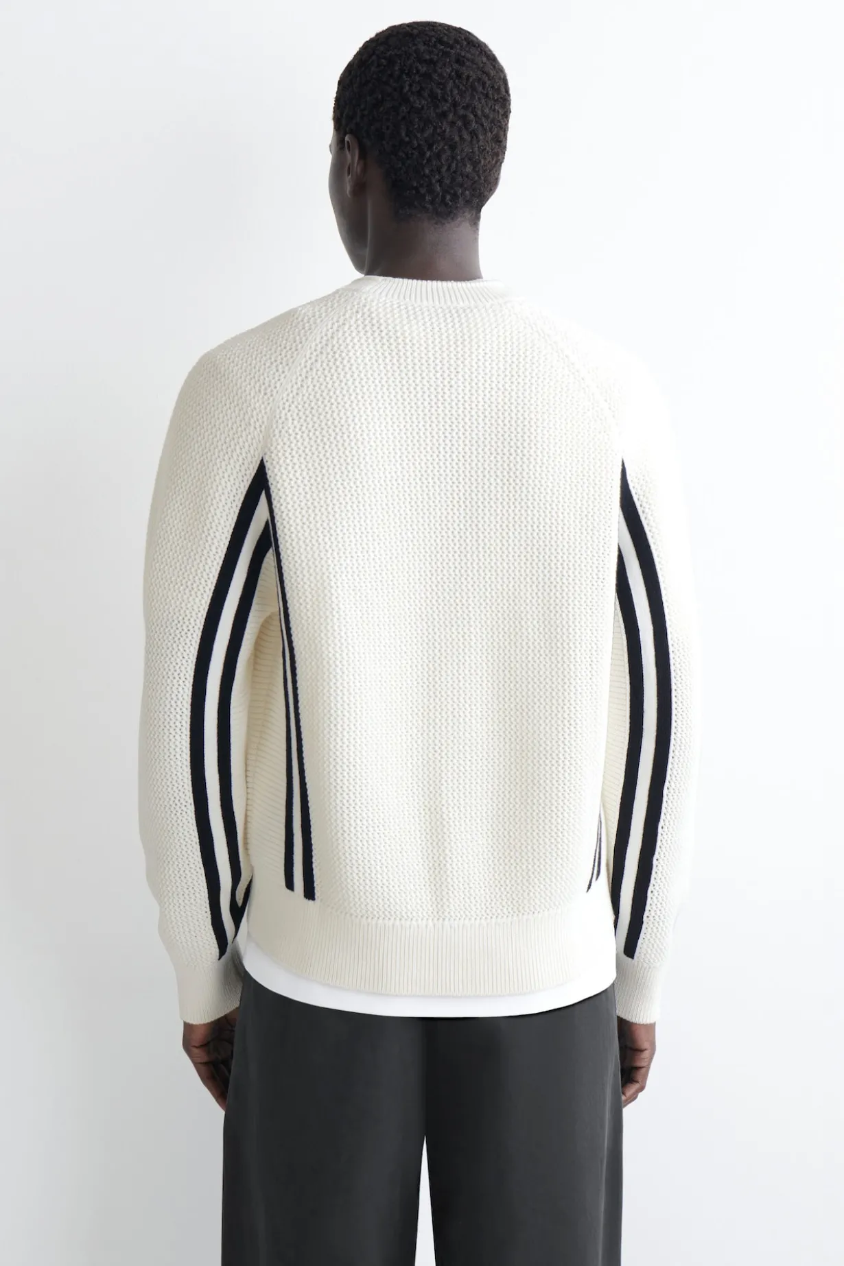 STRICKJACKE AUS BAUMWOLLE MIT STREIFEN
