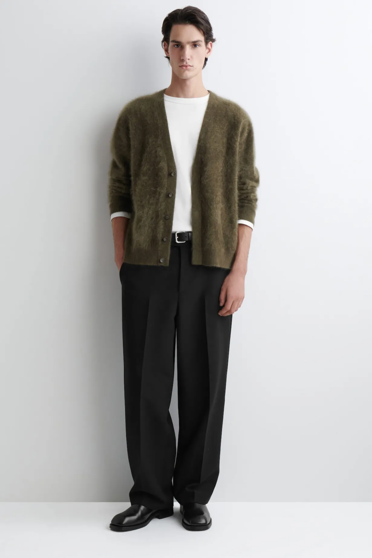 STRICKJACKE AUS GEBÜRSTETEM KASCHMIR