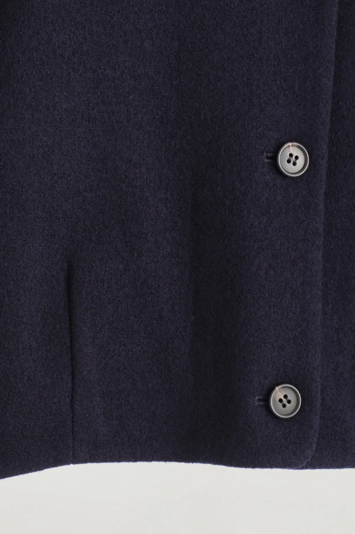 STRICKJACKE AUS GEKOCHTER MERINOWOLLE