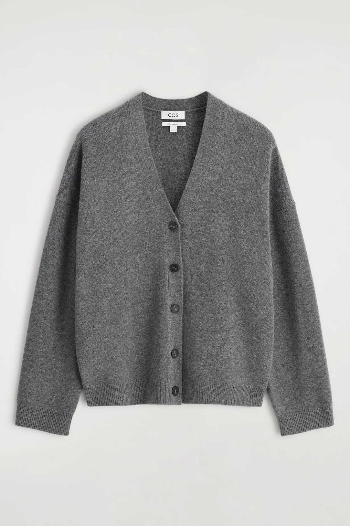 STRICKJACKE AUS KASCHMIR MIT V-AUSSCHNITT