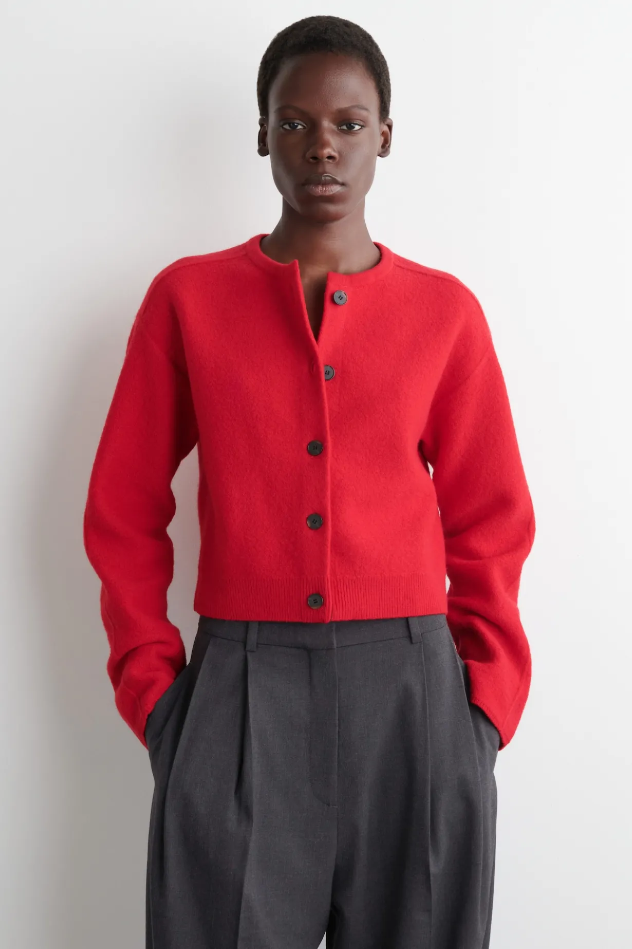 STRICKJACKE AUS KOCHWOLLE