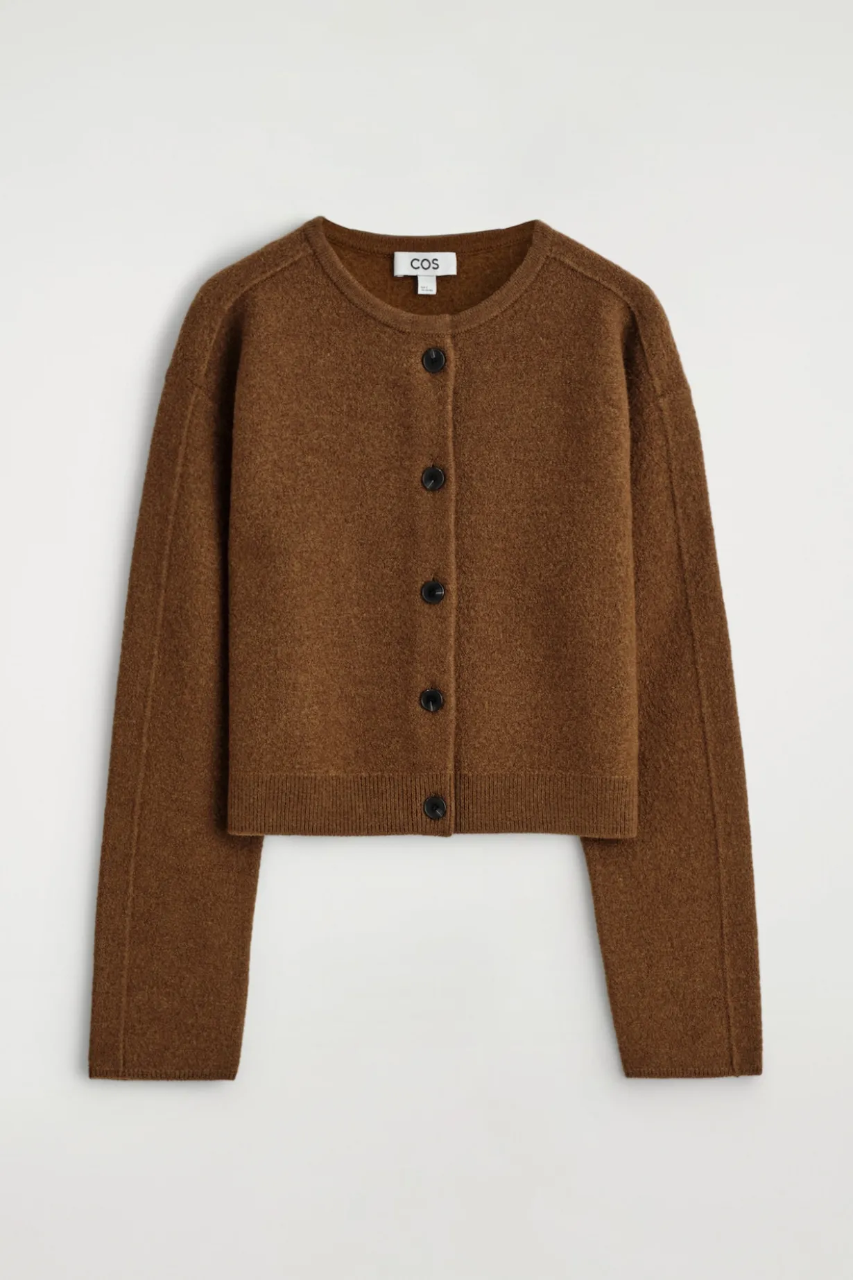 STRICKJACKE AUS KOCHWOLLE