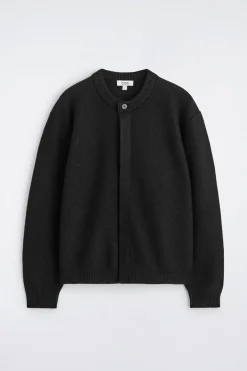 STRICKJACKE AUS KOCHWOLLE MIT RUNDHALSAUSSCHNITT