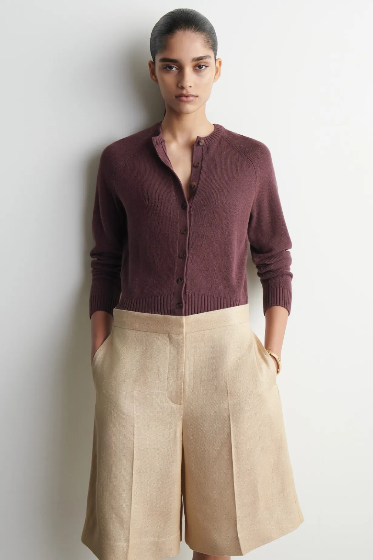 STRICKJACKE AUS LEINEN