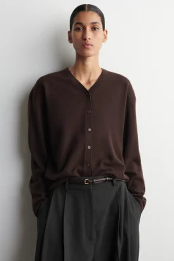 STRICKJACKE AUS MERINOWOLLE MIT V-AUSSCHNITT