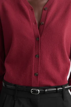 STRICKJACKE AUS MERINOWOLLE MIT V-AUSSCHNITT