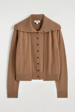STRICKJACKE AUS MERINOWOLLE MIT HOHEM KRAGEN