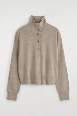 STRICKJACKE AUS MERINOWOLLE MIT TRICHTERKRAGEN