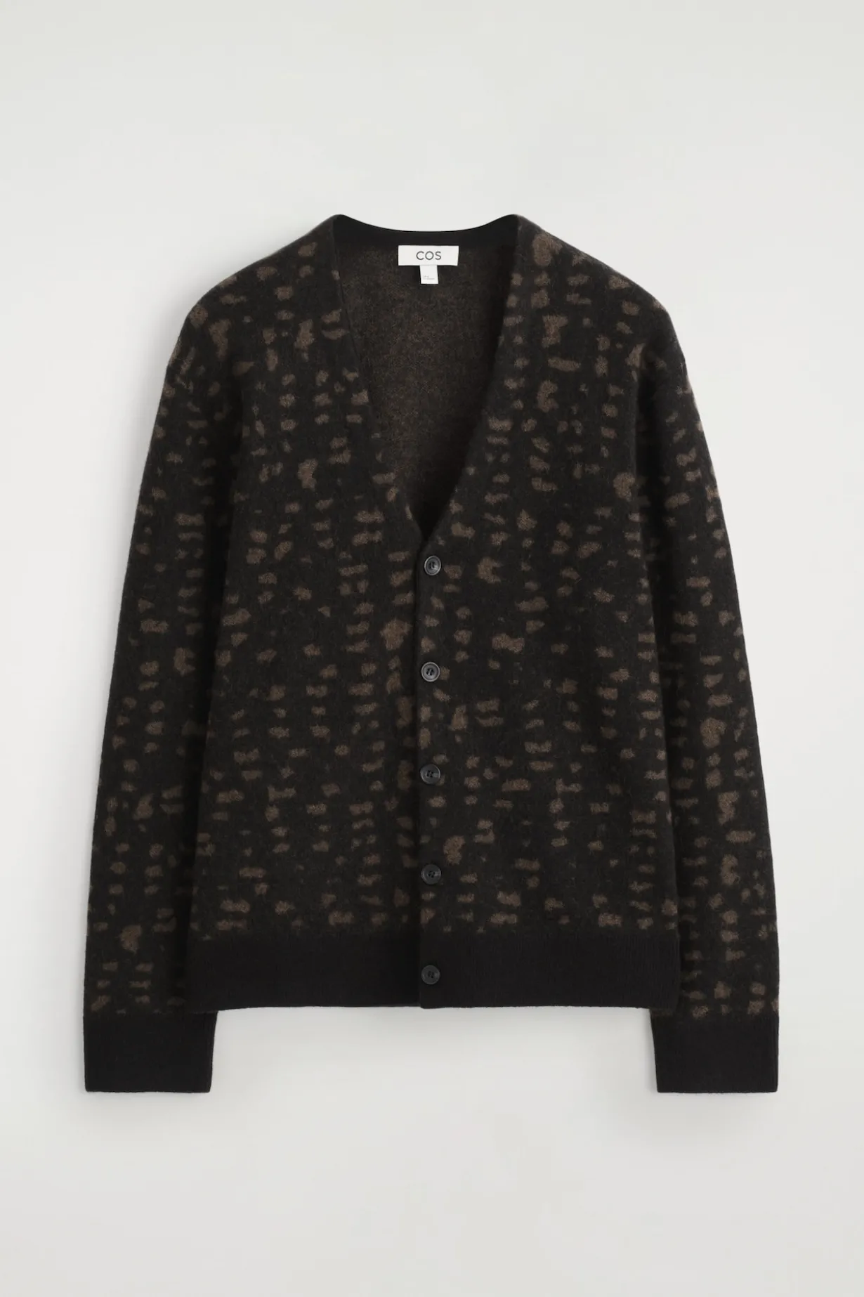 STRICKJACKE AUS WOLL-ALPAKA-MIX