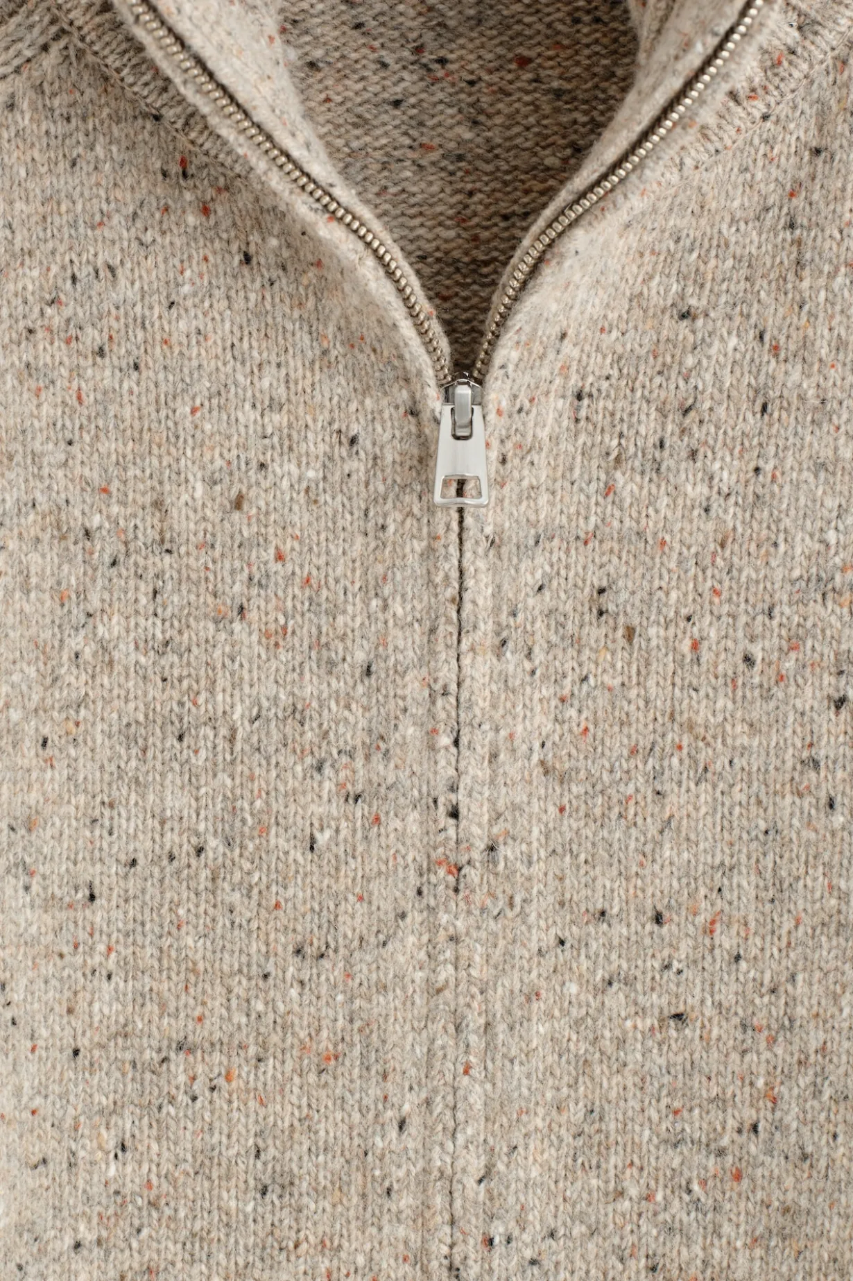 STRICKJACKE AUS WOLLE MIT DONEGAL-EFFEKT