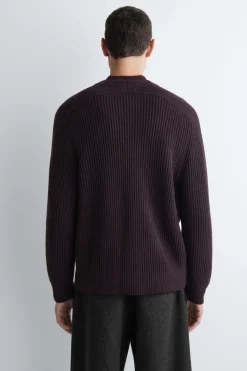STRICKJACKE AUS WOLLE MIT RUNDHALSAUSSCHNITT