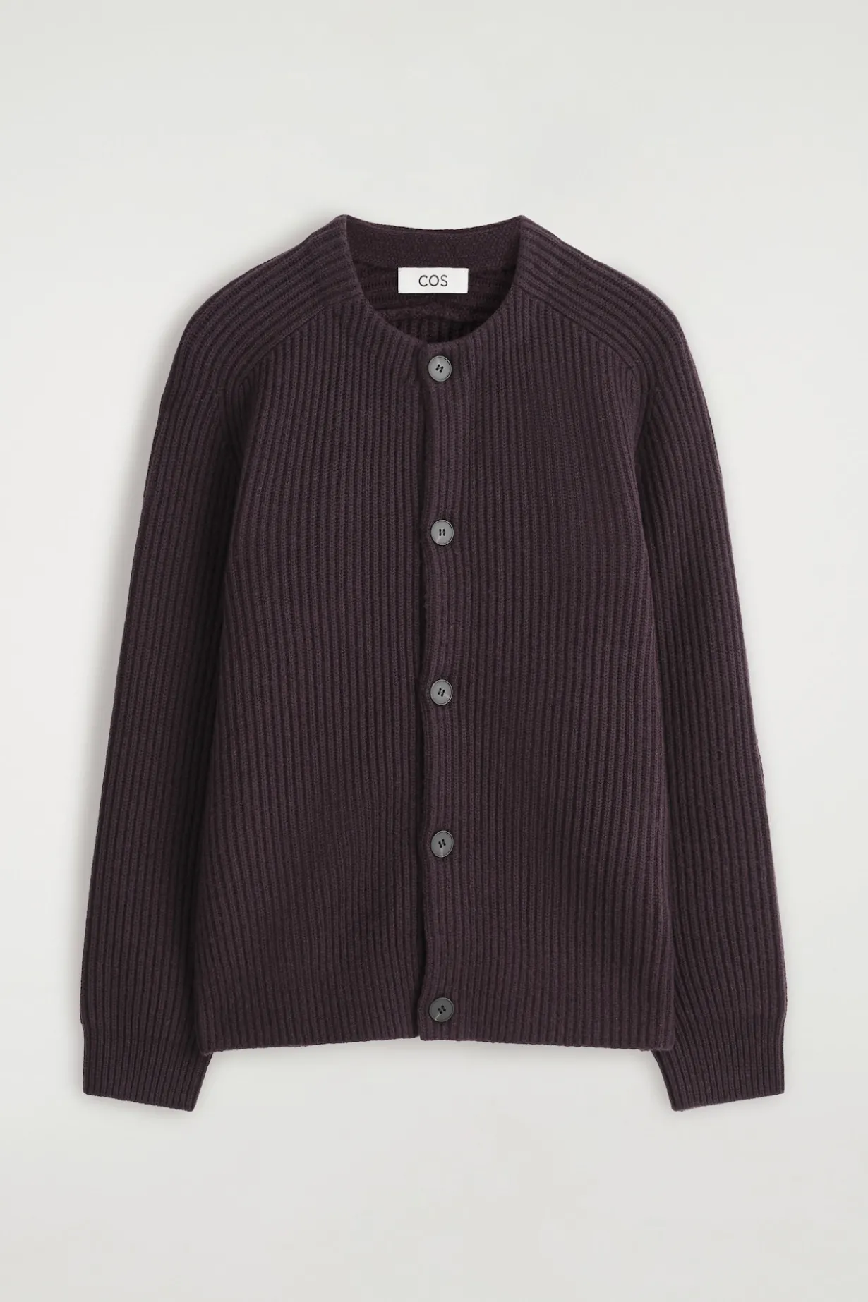 STRICKJACKE AUS WOLLE MIT RUNDHALSAUSSCHNITT