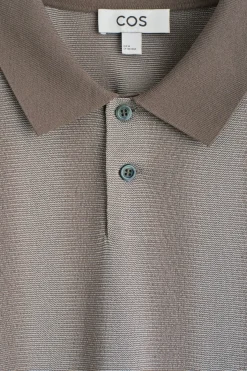 STRICK-POLOSHIRT MIT DIFFUSEN STREIFEN
