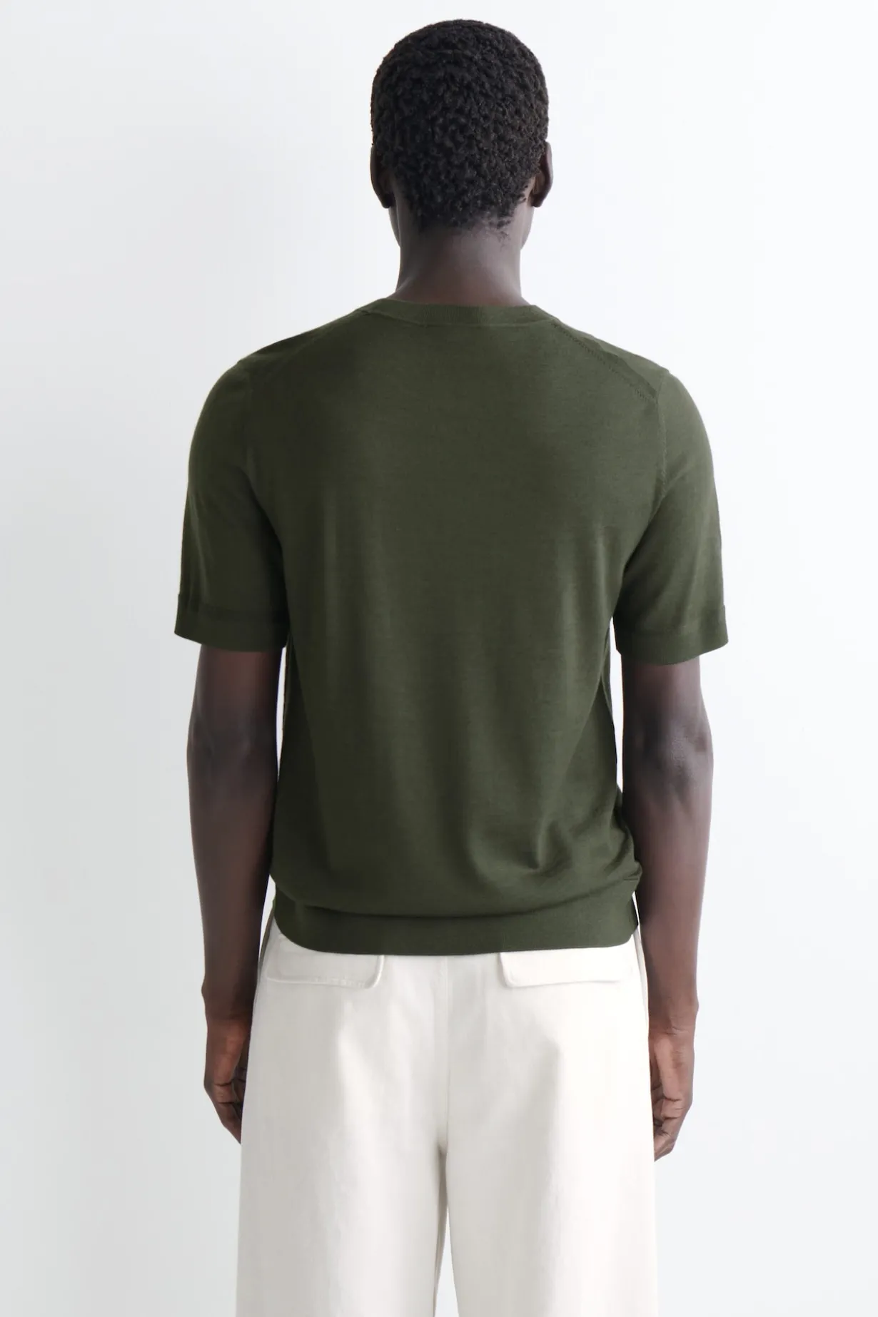 STRICK-T-SHIRT AUS MERINOWOLLE