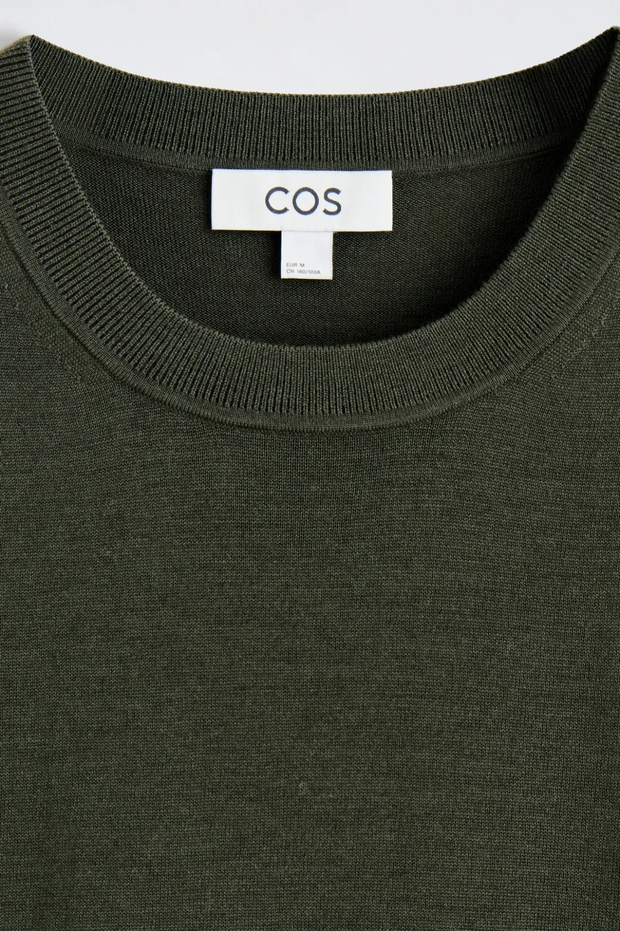 STRICK-T-SHIRT AUS MERINOWOLLE