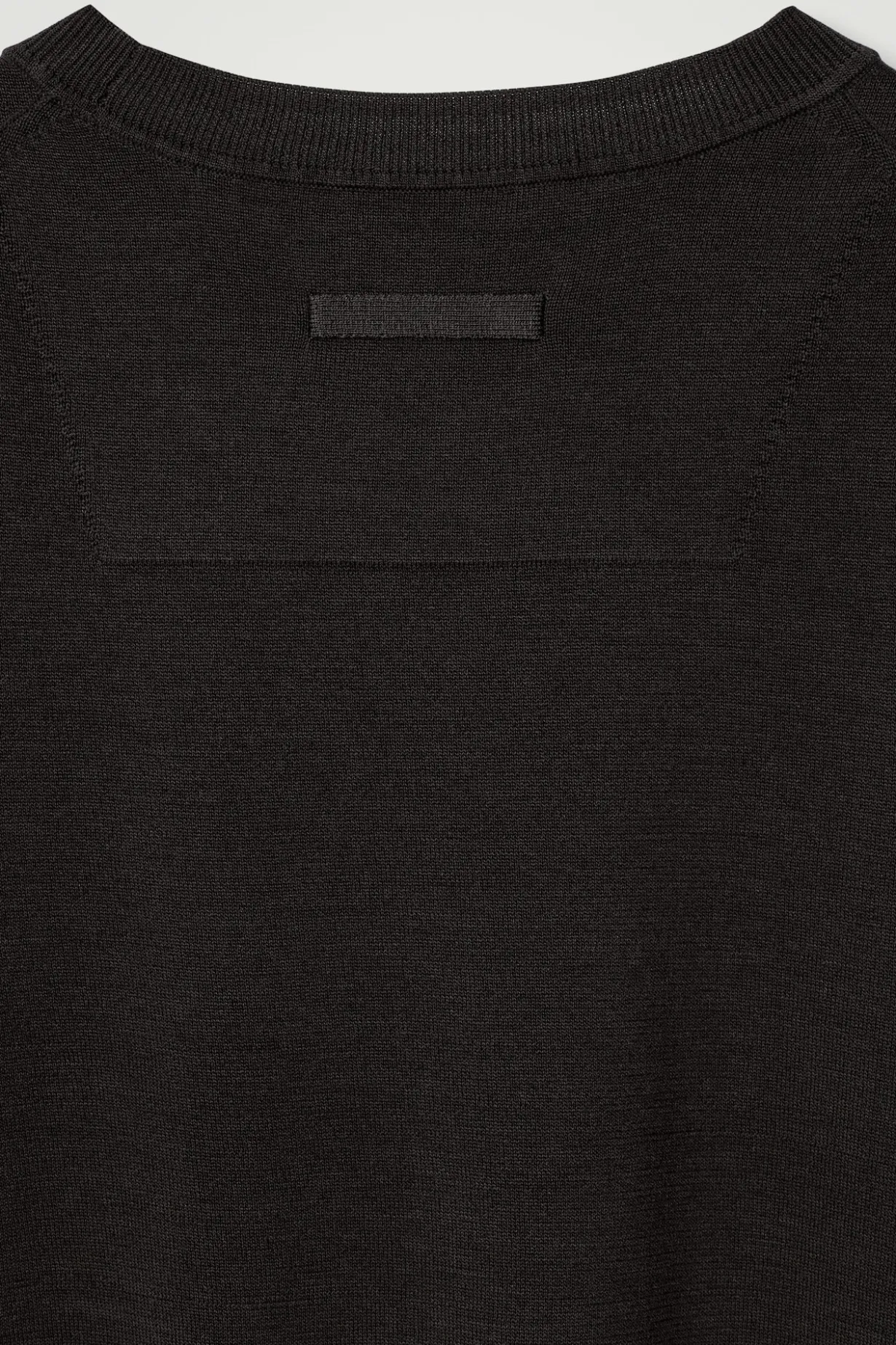 STRICK-T-SHIRT AUS WOLL-SEIDEN-MIX