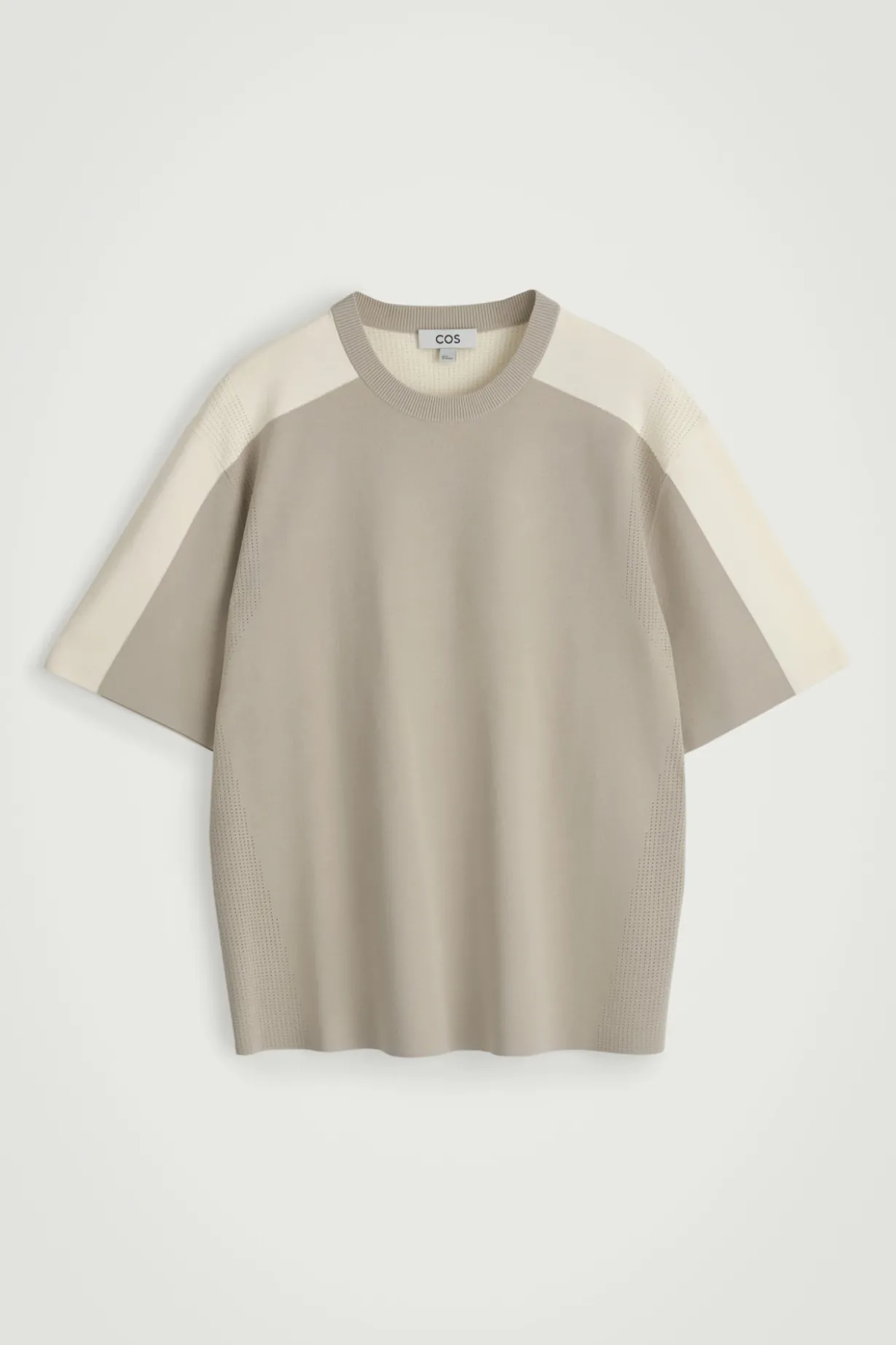 STRICK-T-SHIRT MIT MESH-EINSÄTZEN