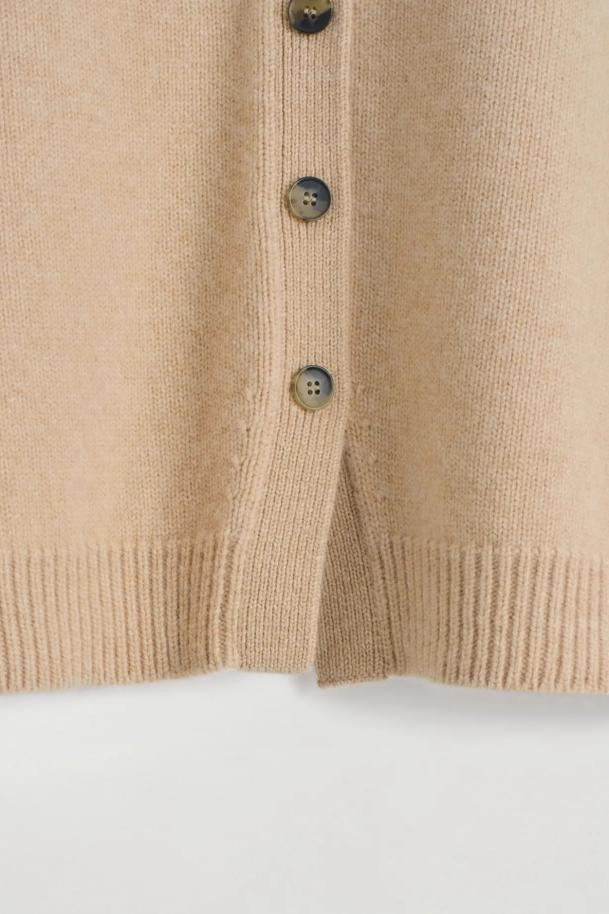 STRICKWESTE AUS KASCHMIR-MIX