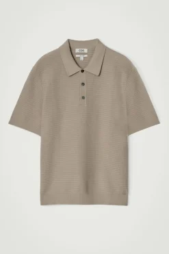 STRUKTURIERTES STRICK-POLOSHIRT AUS BAUMWOLLE