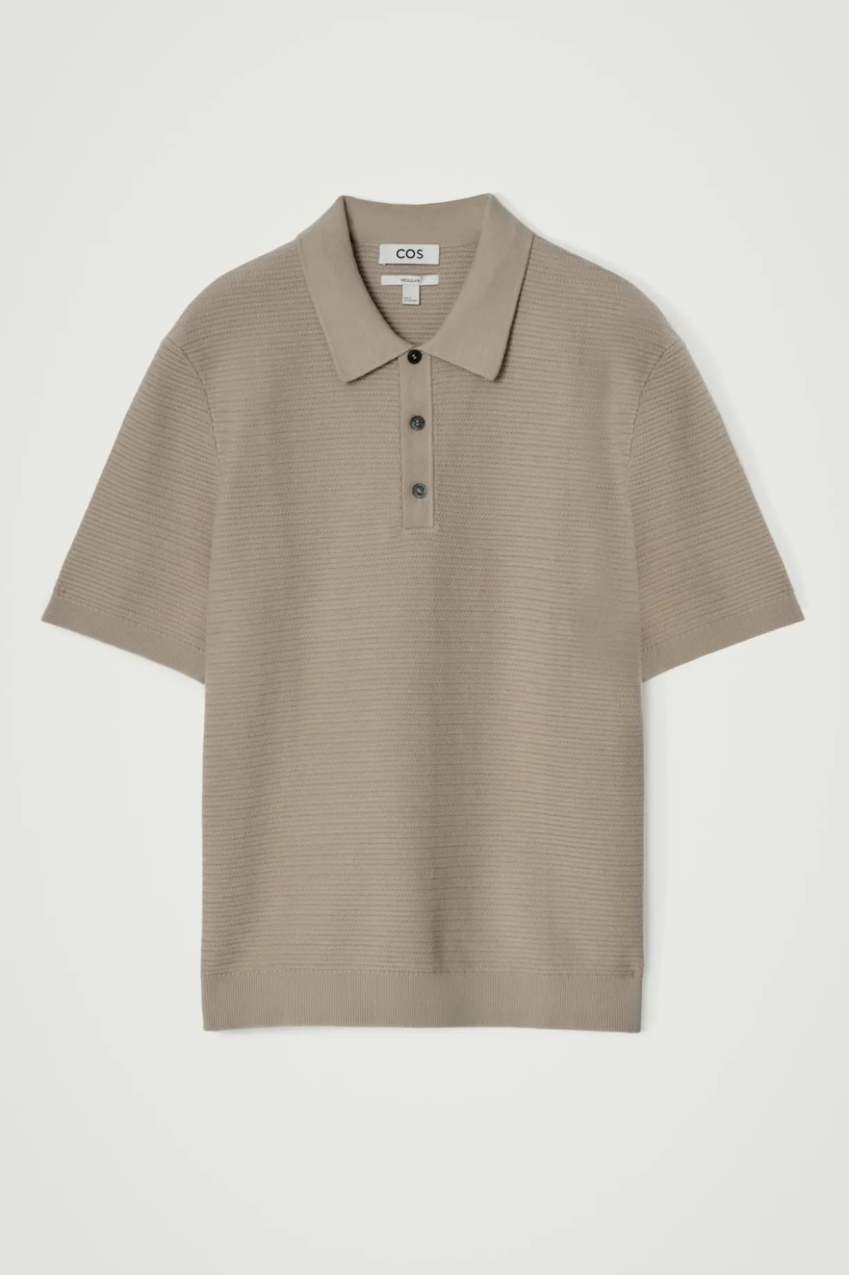 STRUKTURIERTES STRICK-POLOSHIRT AUS BAUMWOLLE