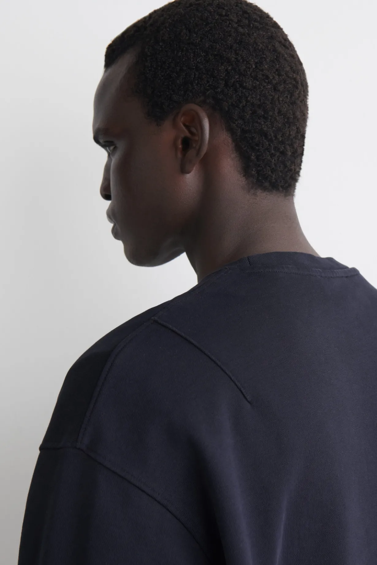 SWEATSHIRT AUS VORGEWASCHENER BAUMWOLLE