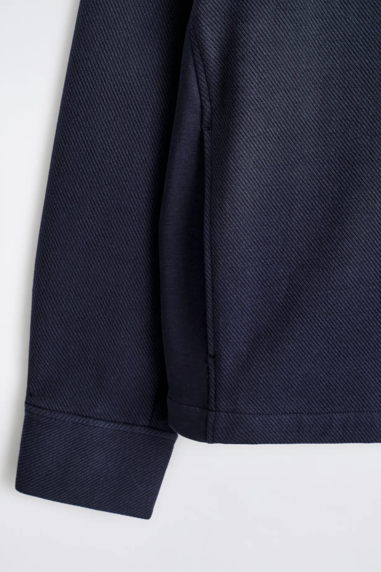SWEATSHIRT MIT KRAGEN UND KURZEM REISSVERSCHLUSS
