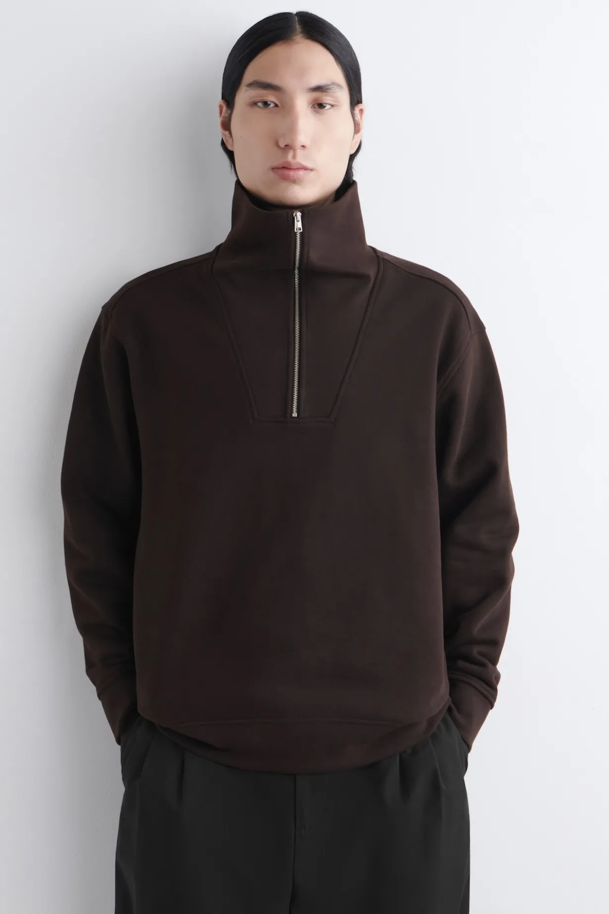 SWEATSHIRT MIT KRAGEN UND KURZEM REISSVERSCHLUSS
