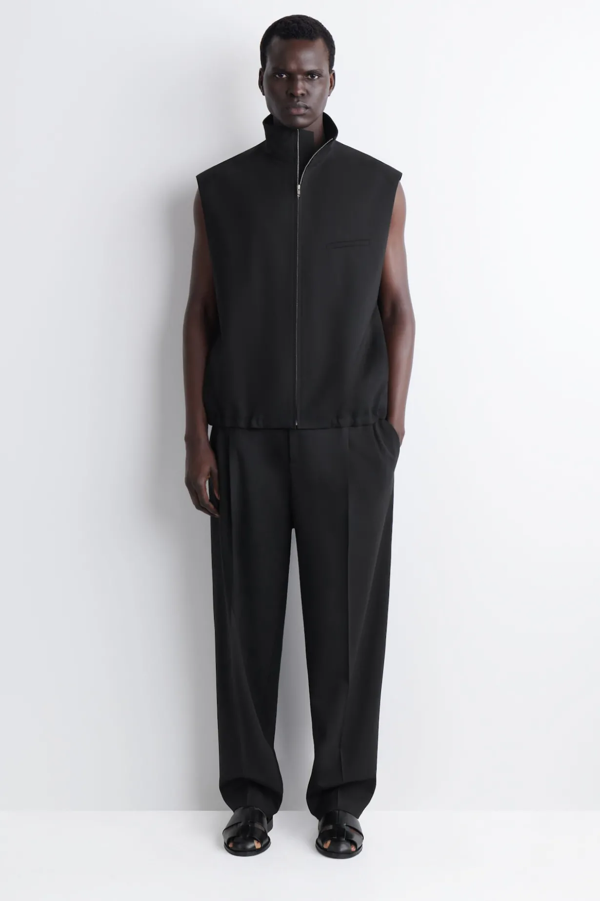 TAILORED FUNNEL-NECK WOOL GILET