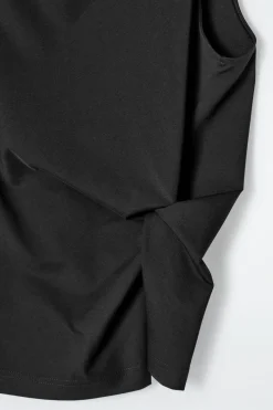 TOP MIT TWIST-DETAIL