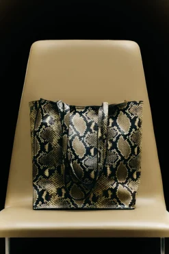 TOWNHOUSE SHOPPER - LEDER