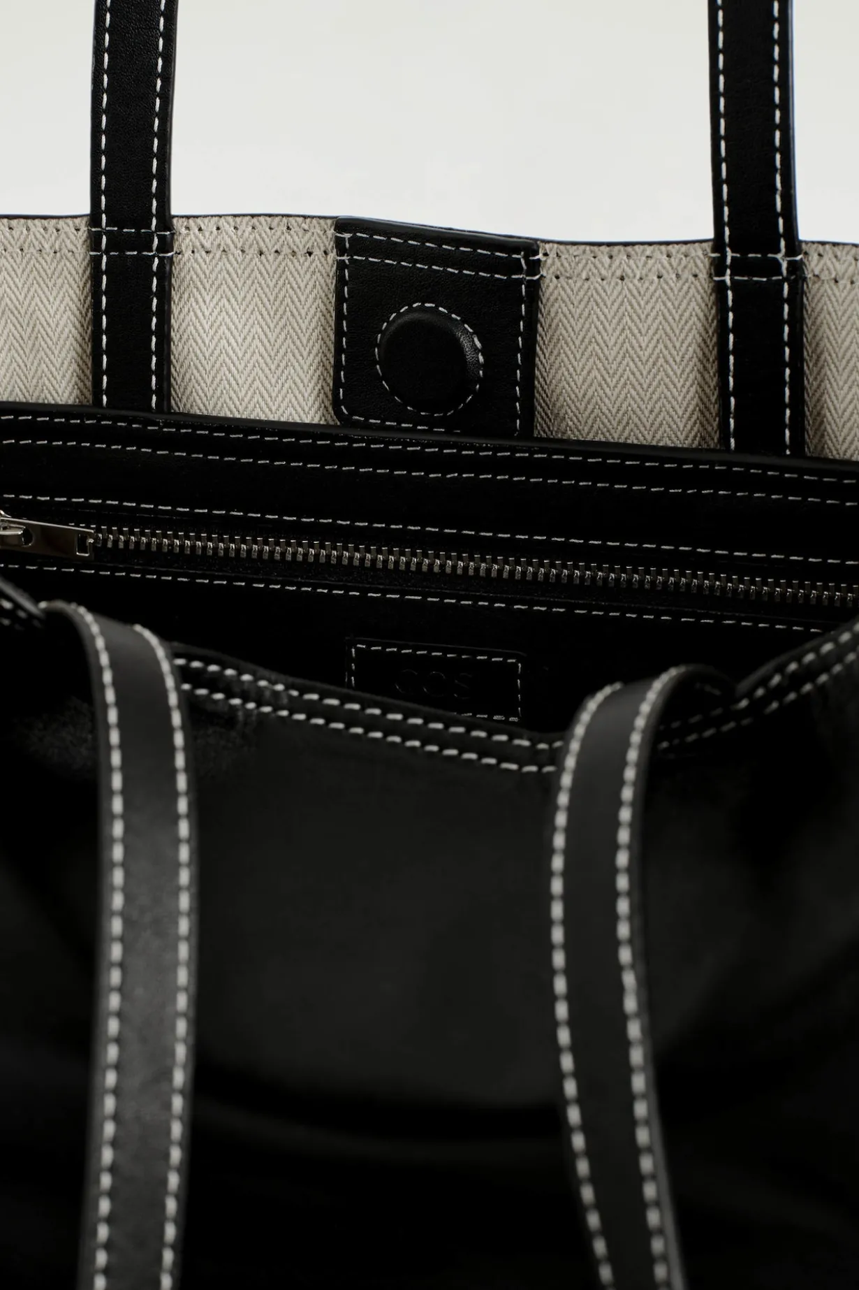 TOWNHOUSE SHOPPER - LEDER