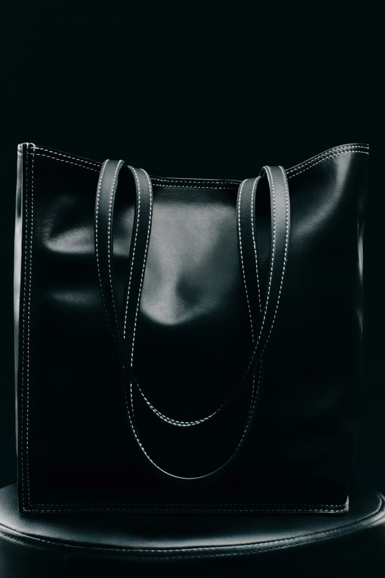 TOWNHOUSE SHOPPER - LEDER
