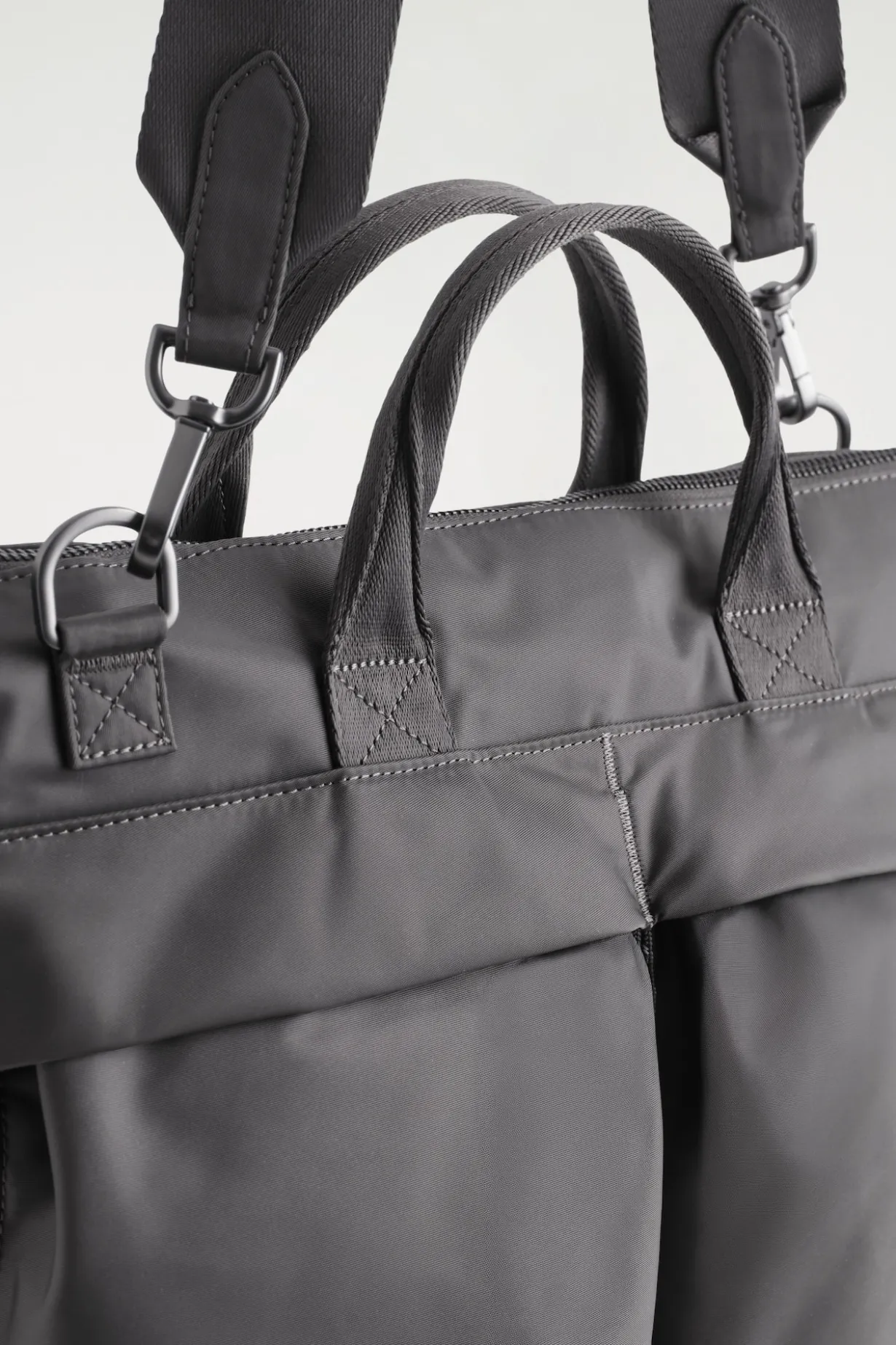 TRANSIT MESSENGER BAG - NYLON