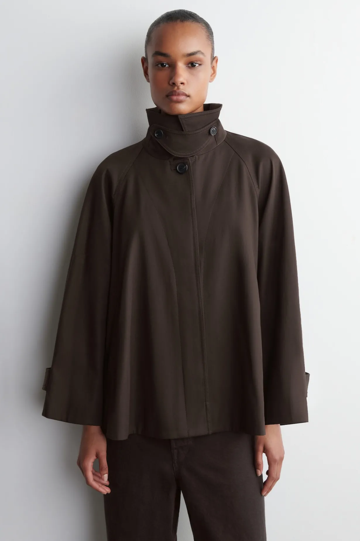 TRENCHCOAT IN A-LINIE
