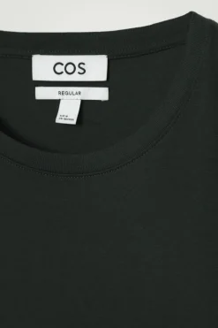 T-SHIRT AUS BAUMWOLLE MIT NORMALER PASSFORM