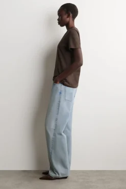 T-SHIRT AUS BAUMWOLLE MIT V-AUSSCHNITT